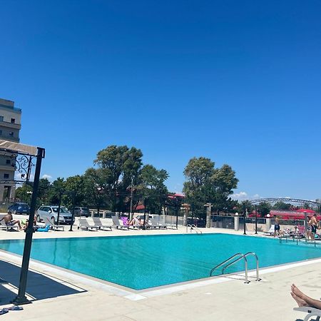 Alessio Hotel Residence コスティネシュティ エクステリア 写真